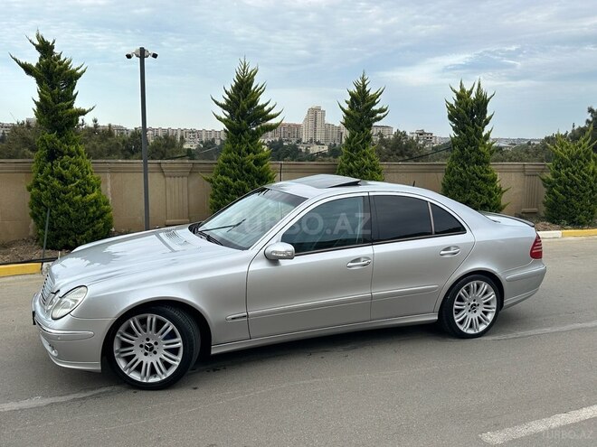 Mercedes E 320 2002, 257,000 km - 3.2 l - Bakı