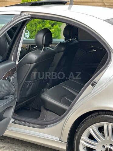 Mercedes E 320 2002, 257,000 km - 3.2 l - Bakı