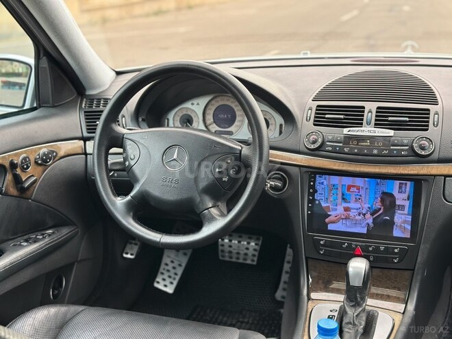 Mercedes E 320 2002, 257,000 km - 3.2 l - Bakı