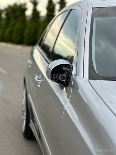 Mercedes E 320 2002, 257,000 km - 3.2 l - Bakı