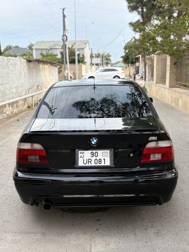 BMW 525 2002, 355,000 km - 2.5 l - Bakı