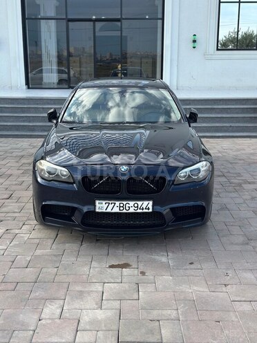 BMW 528-2