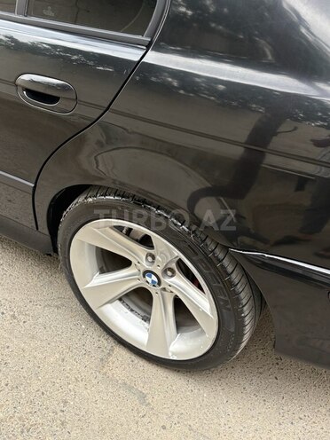 BMW 525 2002, 355,000 km - 2.5 l - Bakı