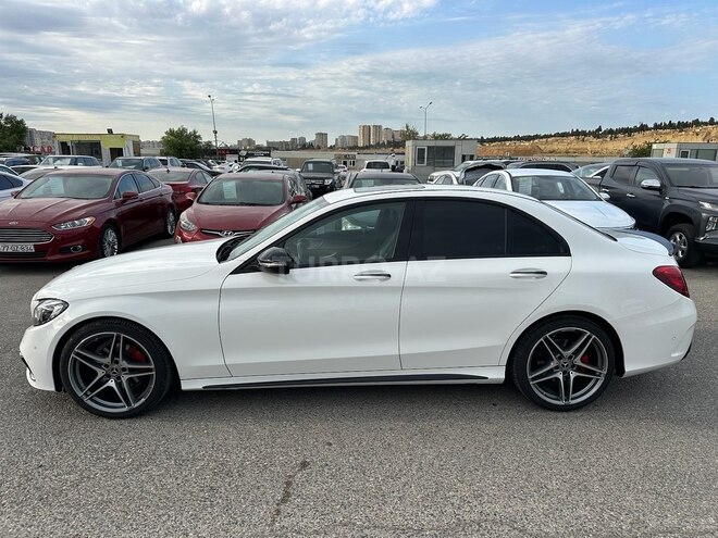 Mercedes C 220 d 2017, 121,000 km - 2.2 l - Bakı