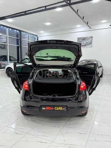 Renault Megane-10
