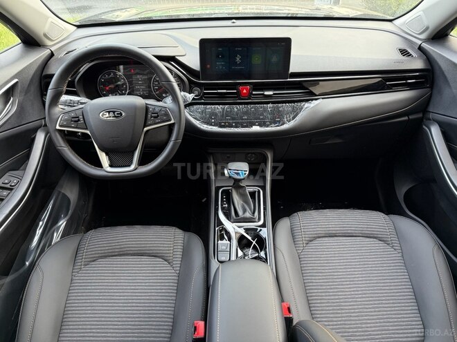 JAC JS4-8
