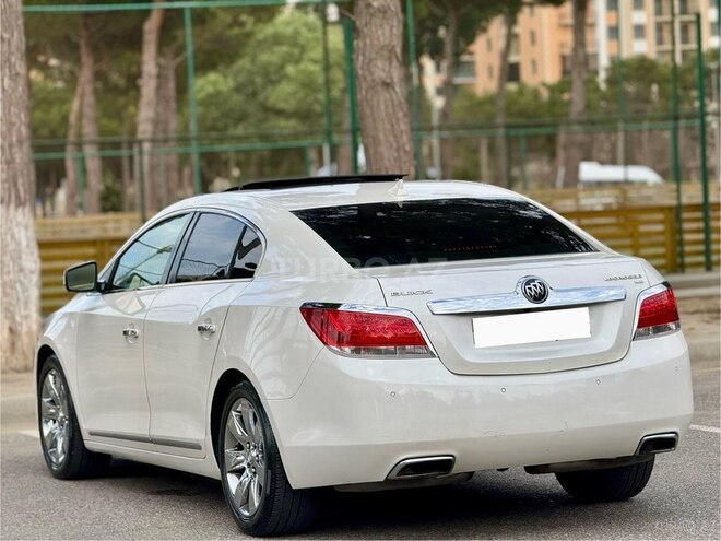 Buick LaCrosse-11