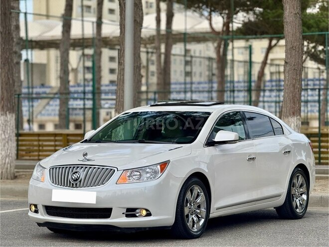 Buick LaCrosse-8