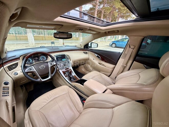 Buick LaCrosse-16