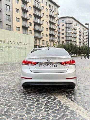 Hyundai Elantra 2016, 140,000 km - 2.0 l - Bakı