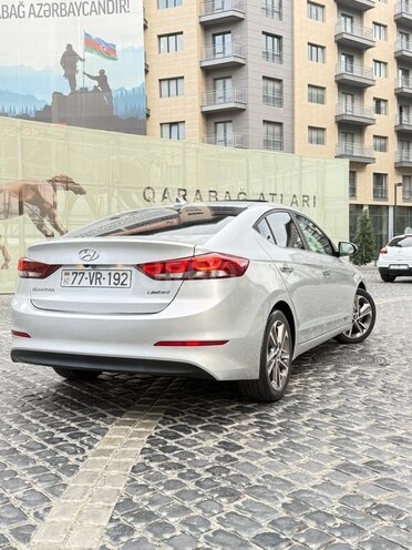 Hyundai Elantra 2016, 140,000 km - 2.0 l - Bakı