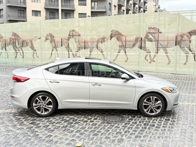 Hyundai Elantra 2016, 140,000 km - 2.0 l - Bakı