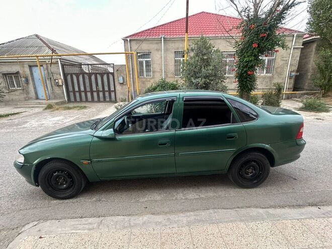 Opel Vectra 1996, 212,000 km - 1.8 l - Bakı