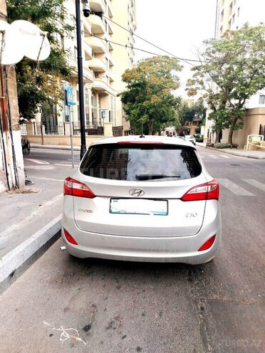 Hyundai i30 2016, 270,000 km - 1.6 л - Bakı