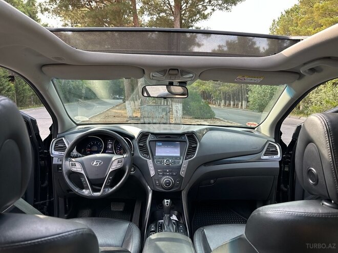 Hyundai Grand Santa Fe-7