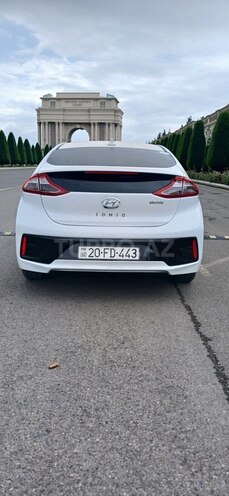 Hyundai IONIQ-9