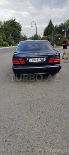 Mercedes E 280 2000, 291,089 km - 2.8 l - Füzuli