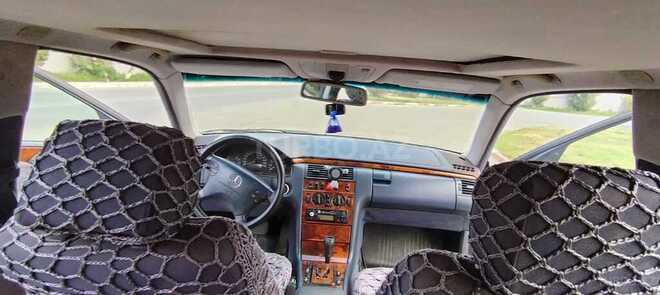 Mercedes E 280 2000, 291,089 km - 2.8 l - Füzuli