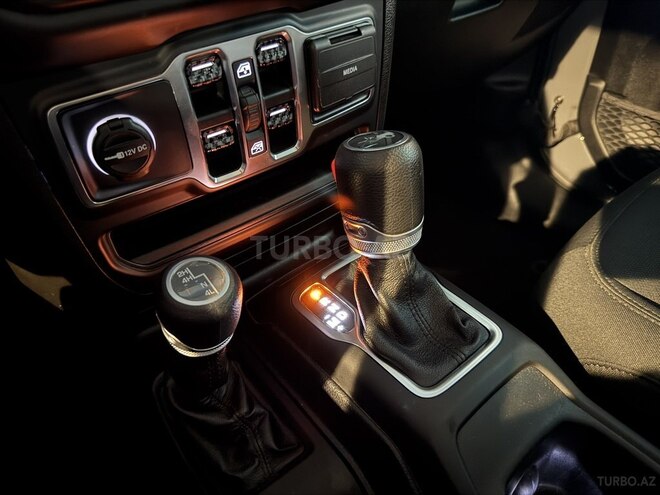 Jeep Wrangler 2019, 86,000 km - 2.0 l - Bakı