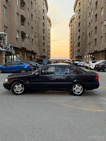Mercedes C 180 1993, 666,036 km - 1.8 л - Bakı