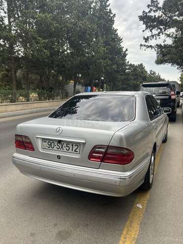 Mercedes E 270 2000, 310,000 km - 2.7 l - Bakı