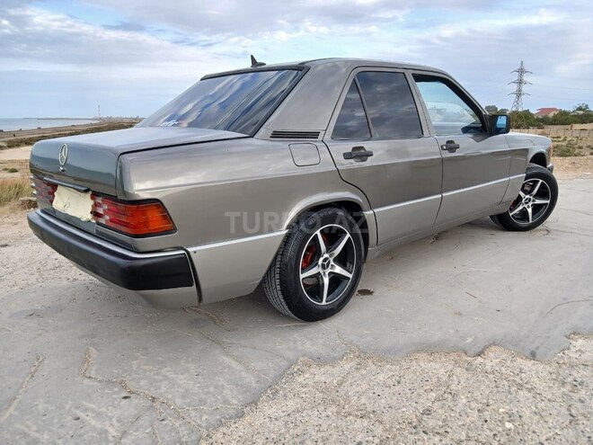 Mercedes 190 1990, 500,000 km - 2.0 л - Sumqayıt