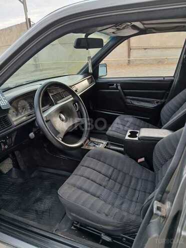 Mercedes 190 1990, 500,000 km - 2.0 л - Sumqayıt