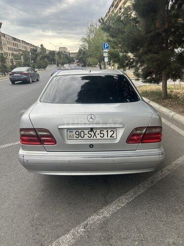Mercedes E 270 2000, 310,000 km - 2.7 l - Bakı