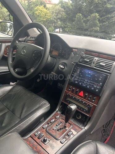 Mercedes E 270 2000, 310,000 km - 2.7 l - Bakı