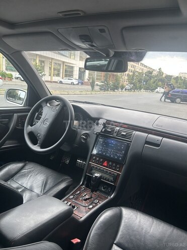 Mercedes E 270 2000, 310,000 km - 2.7 l - Bakı