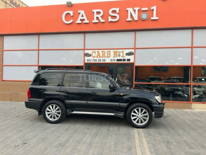 Toyota Land Cruiser-3
