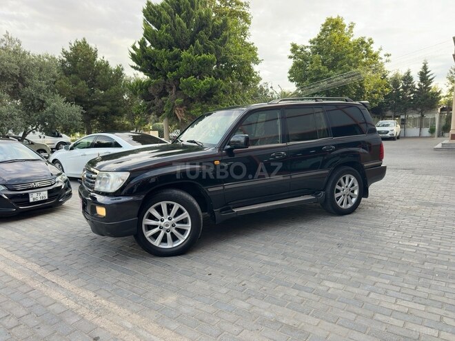 Toyota Land Cruiser-7