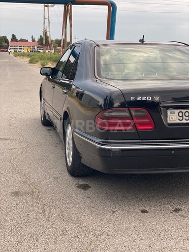 Mercedes E 220 d 2000, 431,000 km - 2.2 l - Bakı