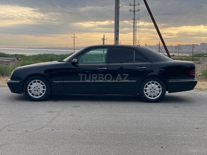 Mercedes E 220 d 2000, 431,000 km - 2.2 l - Bakı