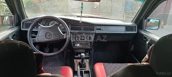 Mercedes 190 1993, 270,000 km - 1.8 л - Kürdəmir