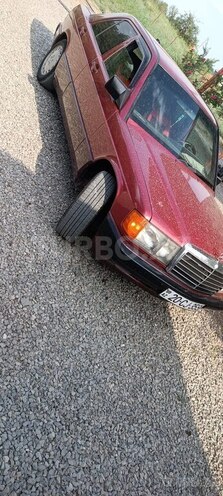 Mercedes 190 1993, 270,000 km - 1.8 л - Kürdəmir