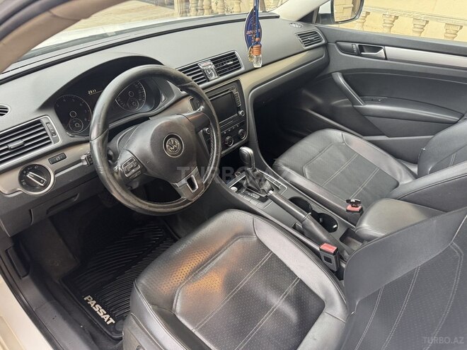 Volkswagen Passat 2015, 117,000 km - 1.8 l - Bakı