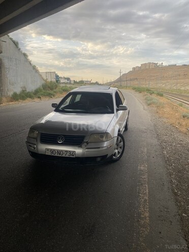 Volkswagen Passat 2002, 278,225 km - 2.8 л - Bakı
