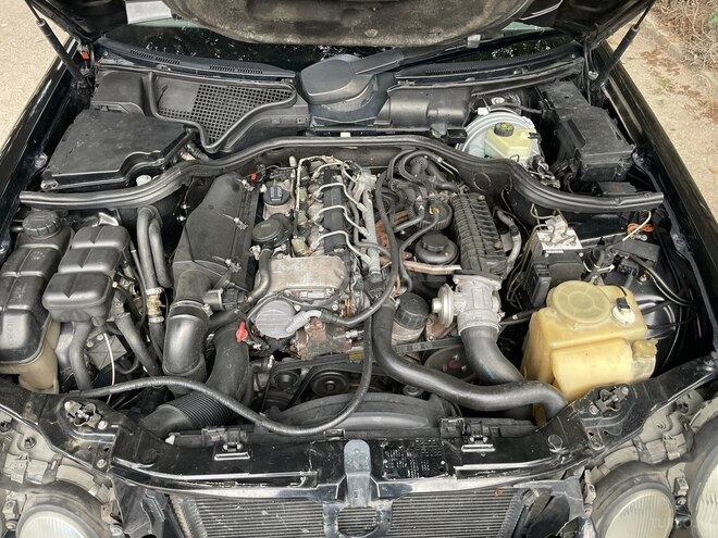 Mercedes E 220 d 2000, 431,000 km - 2.2 l - Bakı