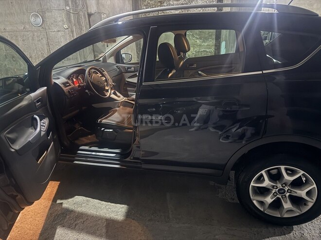 Ford Kuga 2011, 175,000 km - 2.5 l - Bakı