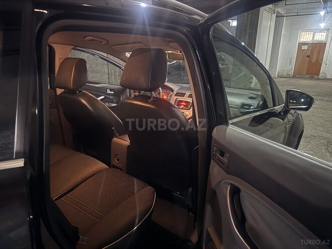 Ford Kuga 2011, 175,000 km - 2.5 l - Bakı
