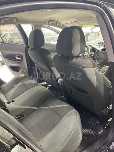 Chevrolet Cruze 2011, 271,979 km - 1.4 l - Sumqayıt