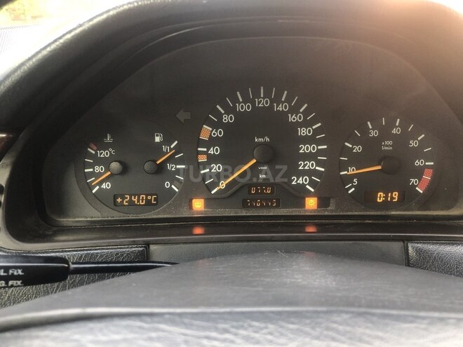 Mercedes E 230 1995, 740,443 km - 2.3 l - Bakı