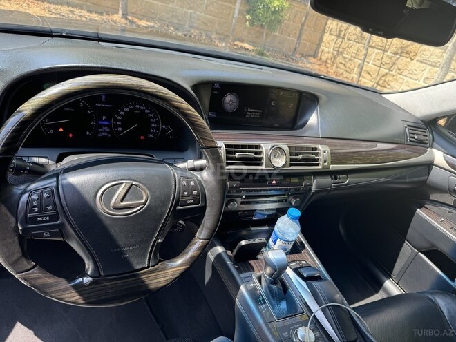 Lexus  2012, 156,000 km - 4.6 l - Bakı