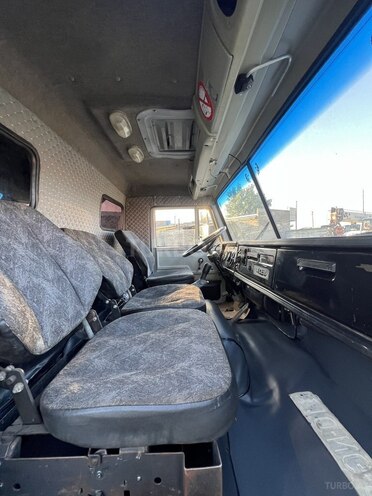 KamAz 55111 1987, 117,852 km - 11.0 l - Xaçmaz