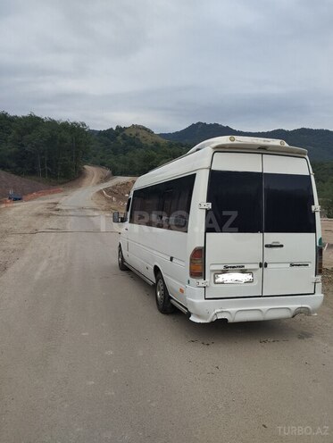 Mercedes Sprinter 313 2000, 62,000 km - 2.2 l - Salyan