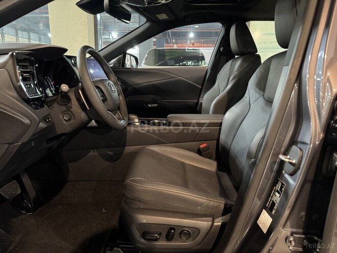 Lexus RX 350h 2023, 17,900 km - 2.5 l - Bakı