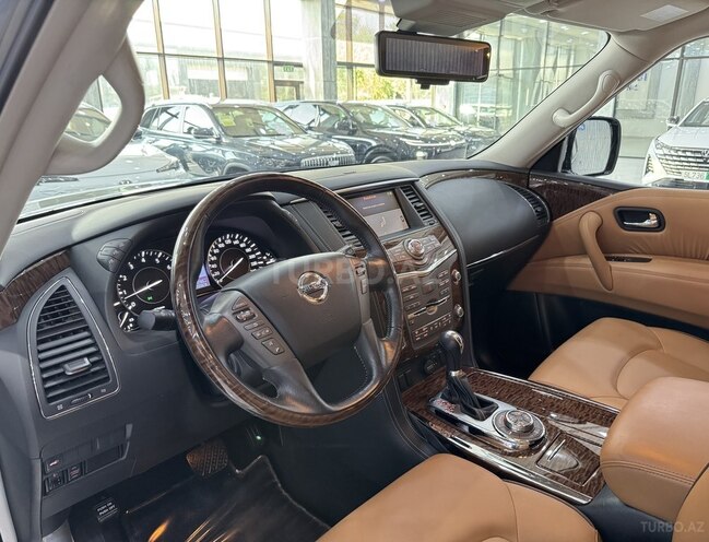 Nissan Patrol-9