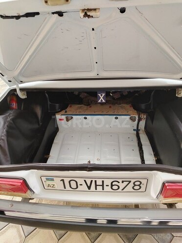LADA (VAZ) 2107 2007, 17,500 km - 1.6 l - Saatlı