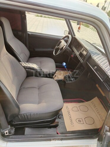 LADA (VAZ) 2107 2007, 17,500 km - 1.6 l - Saatlı